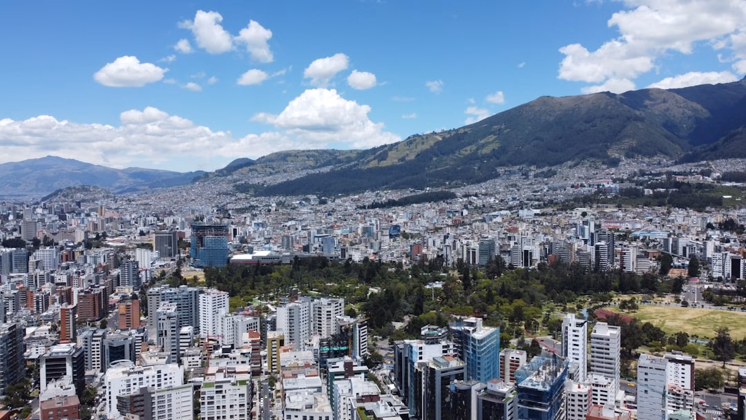 Guía para Digitalizar tu Negocio en Ecuador Paso a Paso